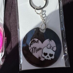 Black and White Skull Keychain